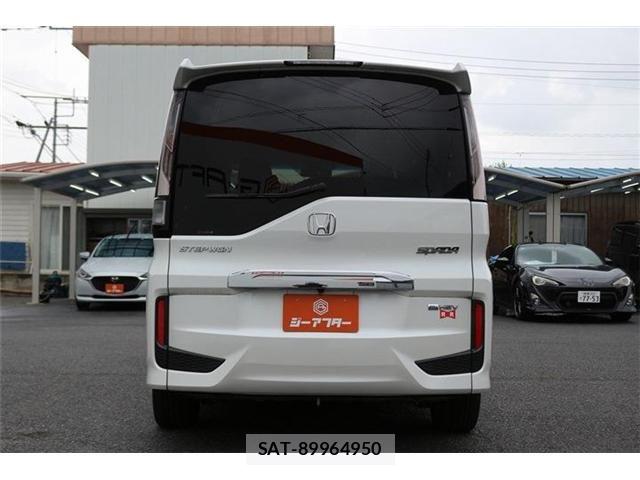 Honda STEP WGN 2020-03 7903456-10