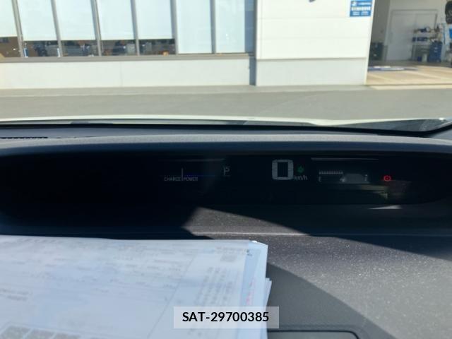 Honda STEP WGN 2018-03 6913632-21