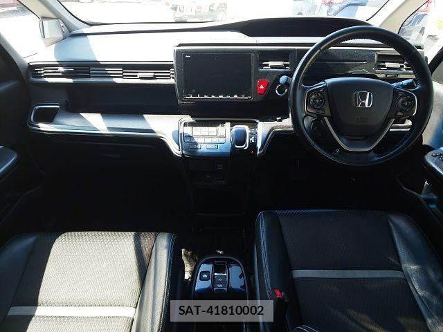 Honda STEP WGN 2018-03 6913631-1