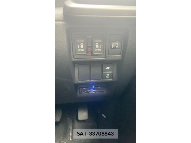 Honda STEP WGN 2022-07 7060888-20