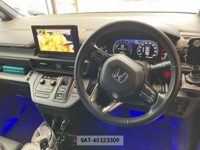 Honda STEP WGN 2022-09 7225595-22