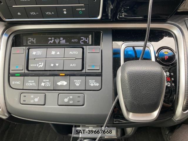 Honda STEP WGN 2018-11 7272682-23