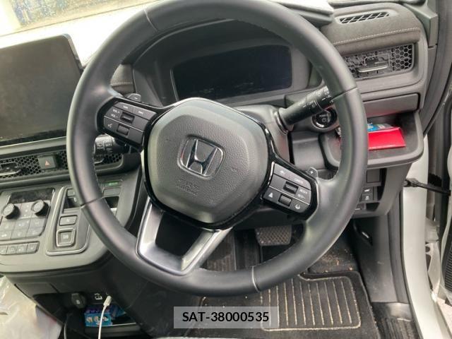 Honda STEP WGN 2023-08 7330354-10