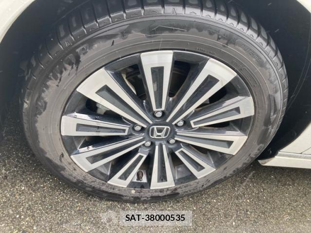 Honda STEP WGN 2023-08 7330354-4