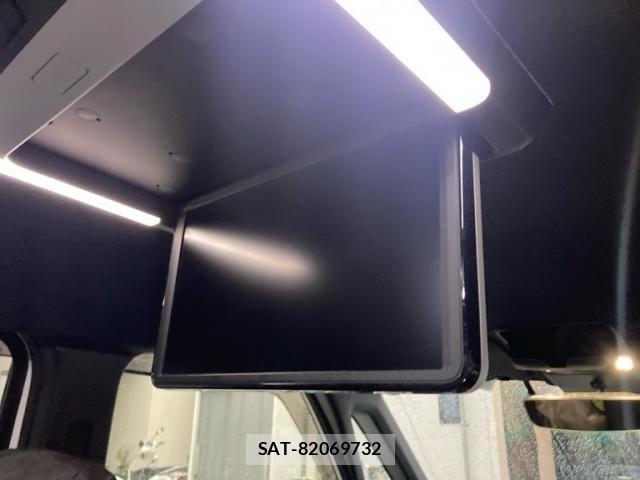 Honda STEP WGN 2023-09 7359984-10