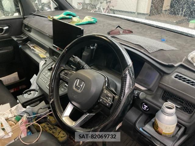 Honda STEP WGN 2023-09 7359984-14