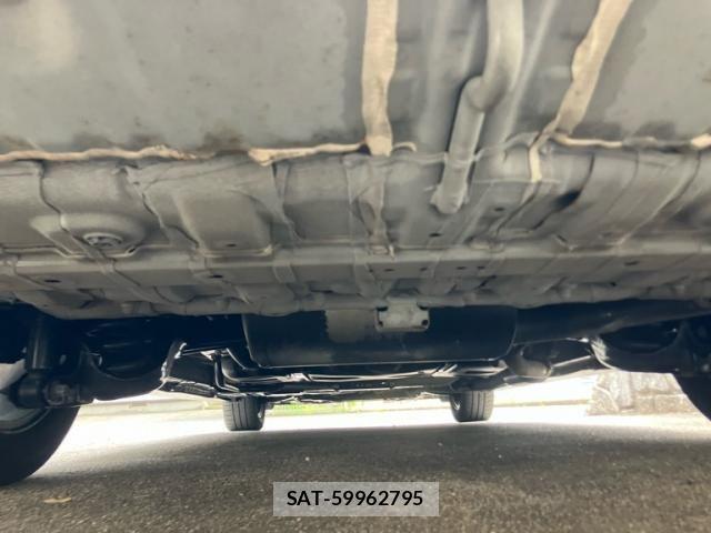 Honda STEP WGN 2021-08 7458128-15