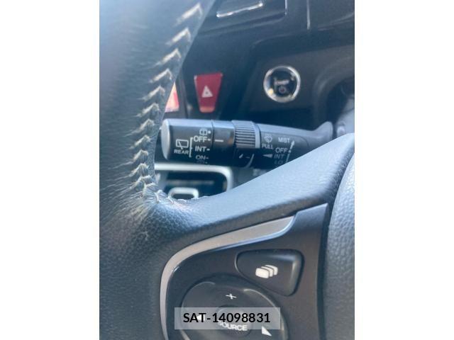 Honda STEP WGN 2017-09 7620422-16