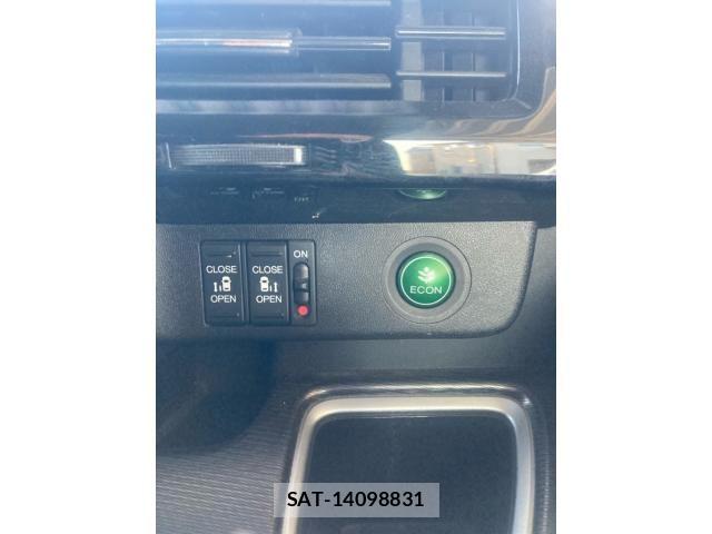 Honda STEP WGN 2017-09 7620422-21