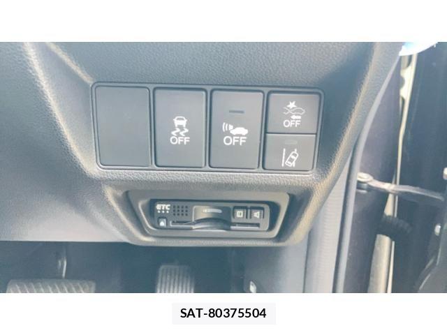 Honda STEP WGN 2018-04 7879708-13