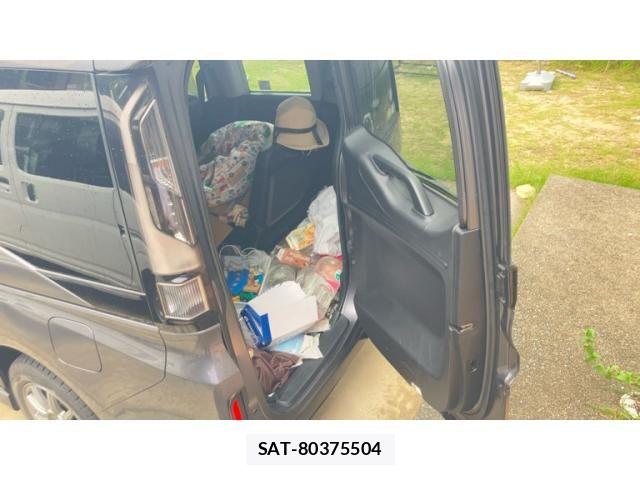 Honda STEP WGN 2018-04 7879708-24