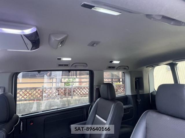 Honda STEP WGN 2018-11 7879706-9