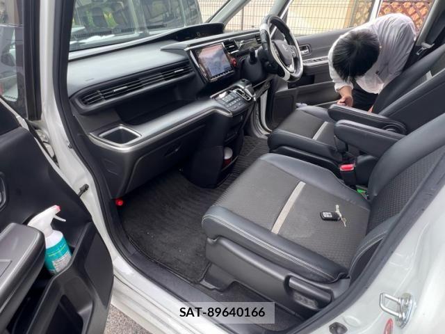 Honda STEP WGN 2018-11 7879706-8