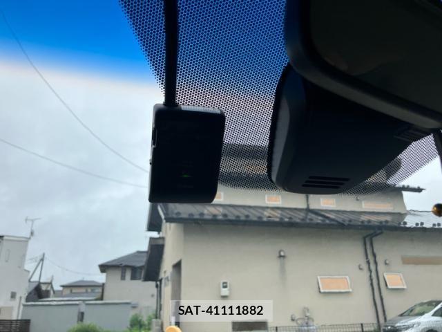 Honda STEP WGN 2018-03 7879707-21