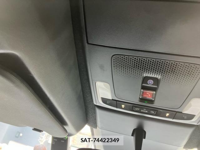 Honda STEP WGN 2022-07 7879705-15
