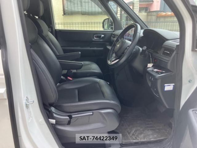 Honda STEP WGN 2022-07 7879705-3