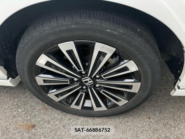 Honda STEP WGN 2024-01 7963926-9