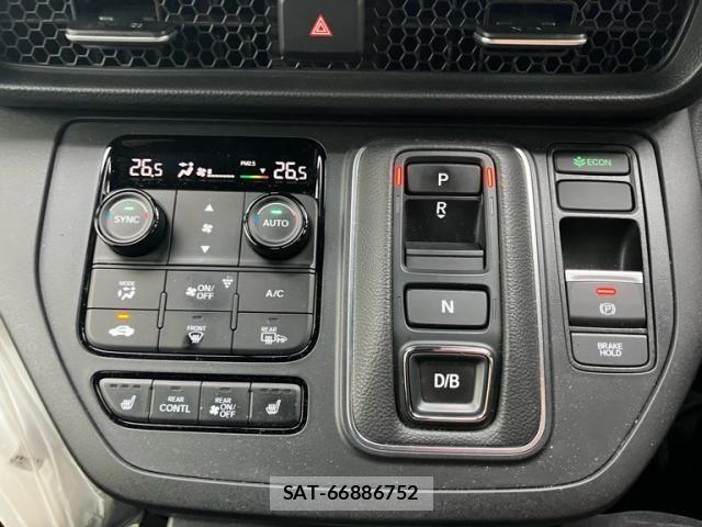 Honda STEP WGN 2024-01 7963926-22
