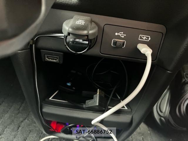 Honda STEP WGN 2024-01 7963926-26