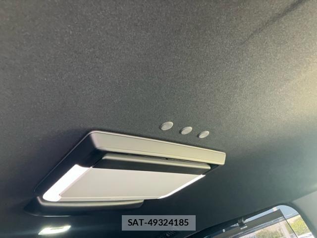 Honda STEP WGN 2022-11 8102086-12
