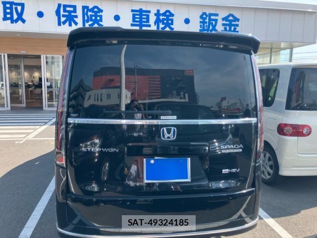 Honda STEP WGN 2022-11 8102086-2