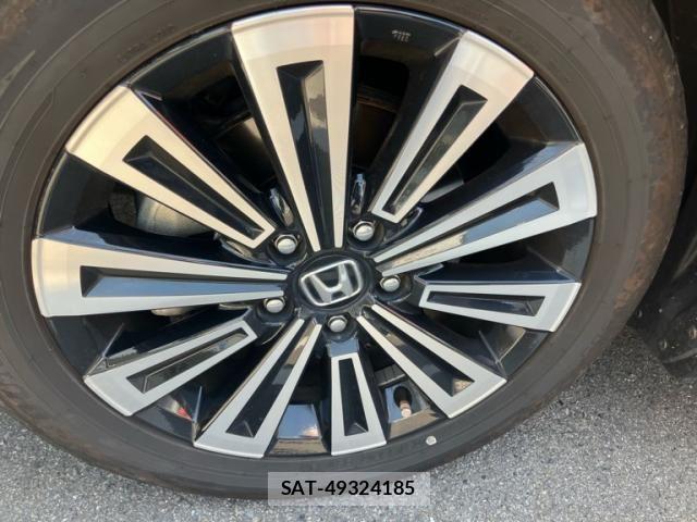 Honda STEP WGN 2022-11 8102086-5