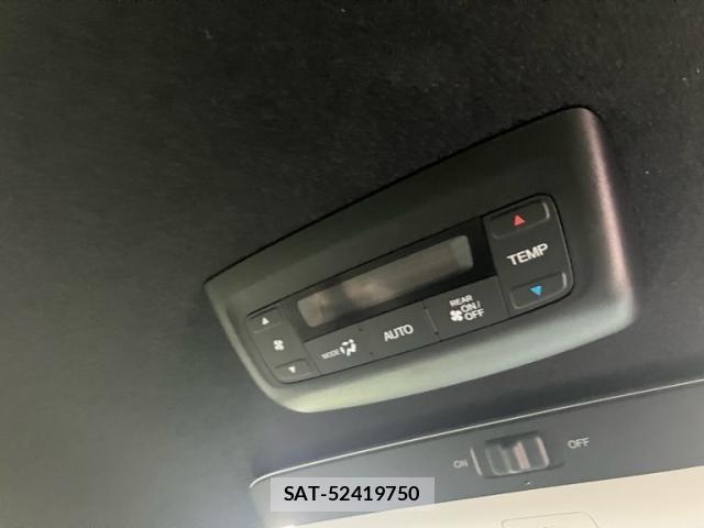 Honda STEP WGN 2023-02 8102094-17