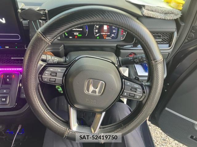 Honda STEP WGN 2023-02 8102094-21