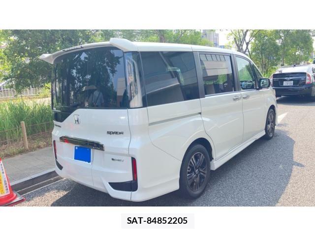 Honda STEP WGN 2021-10 8102087-2