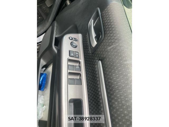 Honda STEP WGN 2017-10 8231938-10