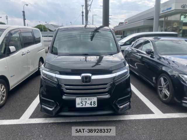 Honda STEP WGN 2017-10 8231938-0