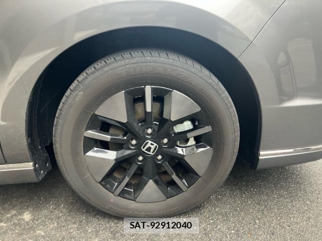 Honda STEP WGN 2024-07 8246824-4