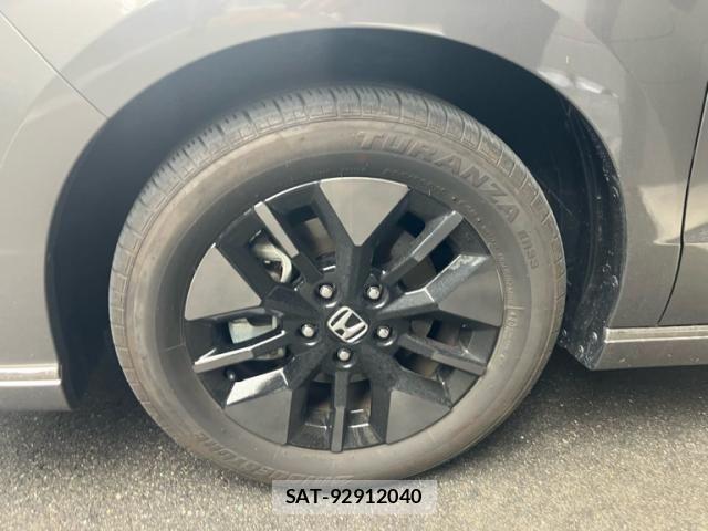 Honda STEP WGN 2024-07 8246824-7