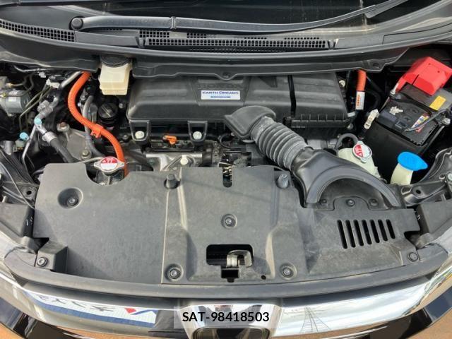 Honda STEP WGN 2021-02 8338030-18