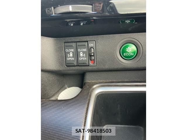 Honda STEP WGN 2021-02 8338030-22
