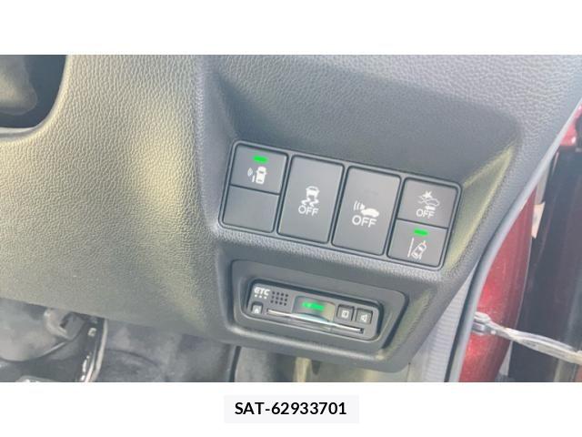 Honda STEP WGN 2018-04 8338031-21