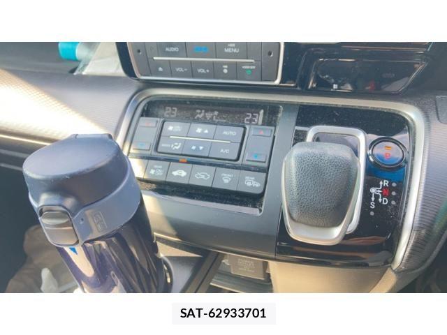 Honda STEP WGN 2018-04 8338031-22