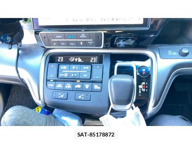 Honda STEP WGN 2018-05 8527537-18