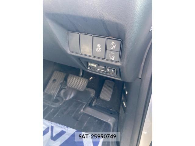 Honda STEP WGN 2020-09 8527531-13