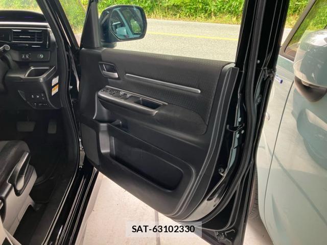 Honda STEP WGN 2018-03 8746086-11