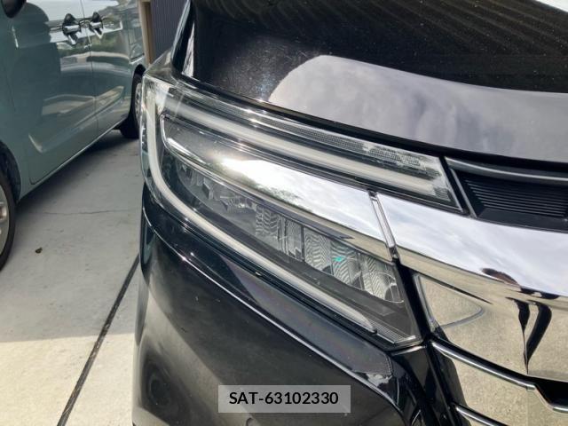 Honda STEP WGN 2018-03 8746086-5