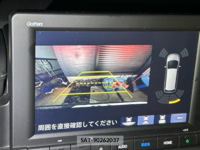 Honda STEP WGN 2023-08 8782186-21