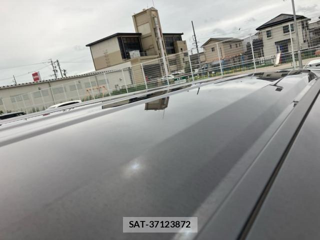 Honda STEP WGN 2018-04 8782187-11