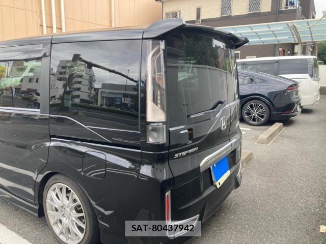 Honda STEP WGN 2018-01 8797599-2