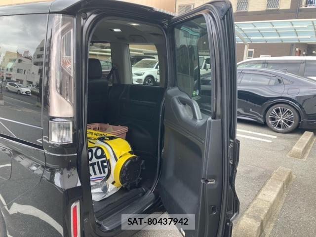 Honda STEP WGN 2018-01 8797599-5