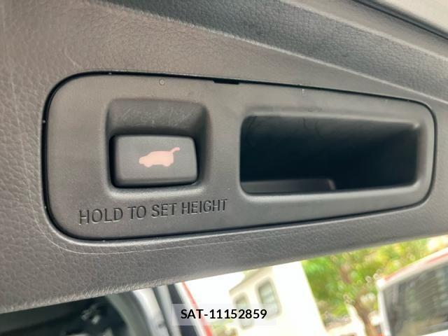 Honda STEP WGN 2022-12 8882375-13