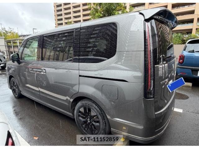 Honda STEP WGN 2022-12 8882375-2