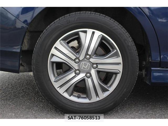 Honda STEP WGN 2018-11 6019822-23