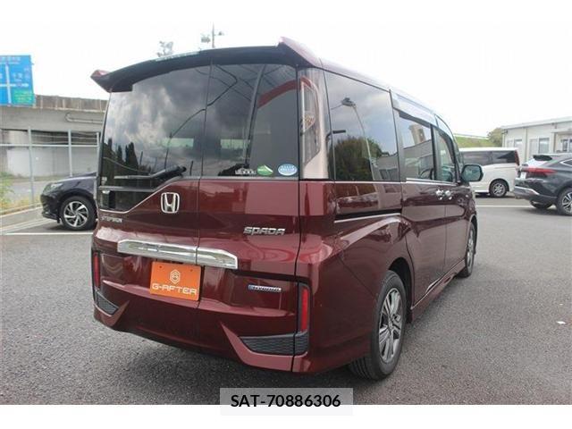 Honda STEP WGN 2018-02 6615063-9