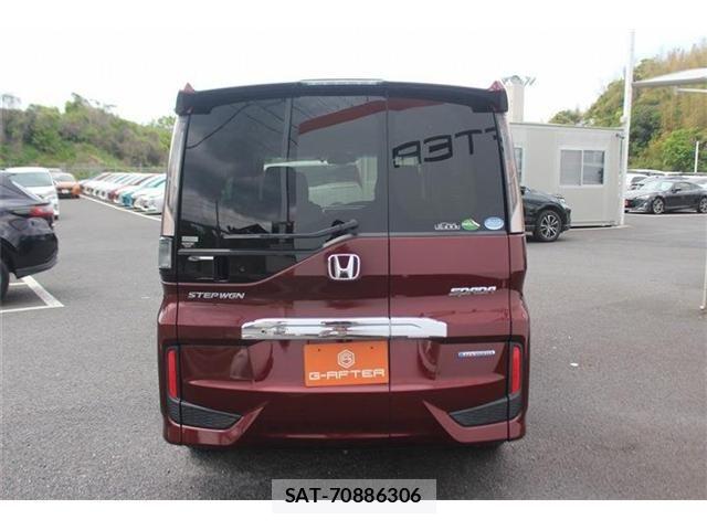Honda STEP WGN 2018-02 6615063-10